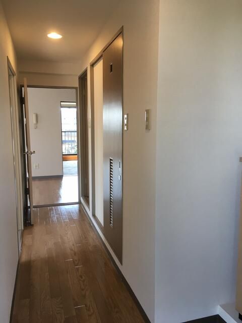 パストラルベルフラワー 玄関