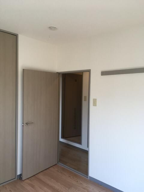 パストラルベルフラワー ベッドルーム