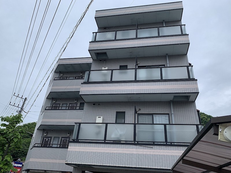 カサブランカ秦野 303号室 外観