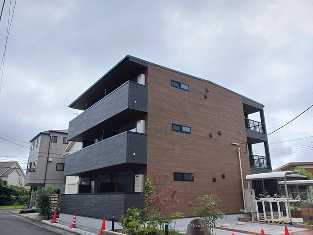 Ｍｉｎｄｓ 301号室 外観