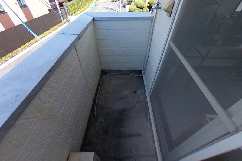 上倉田町アパート ベランダ