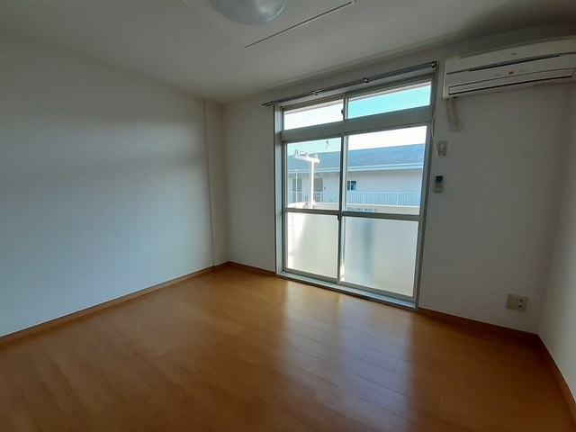 サンライズハイムＣ リビング