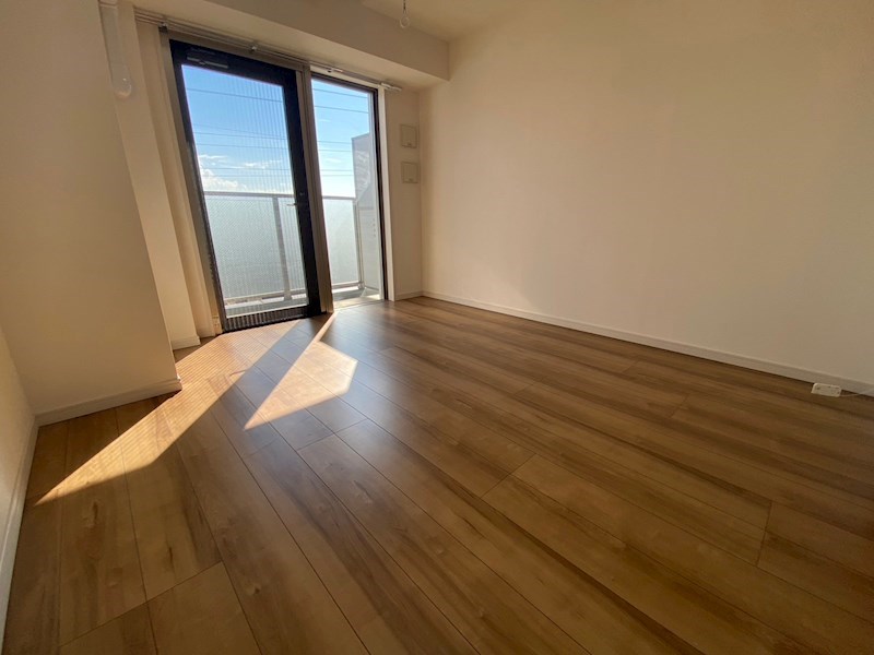 小田急伊勢原駅前マンション リビング