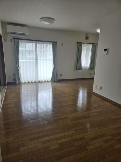 森の里くすのき台 リビング