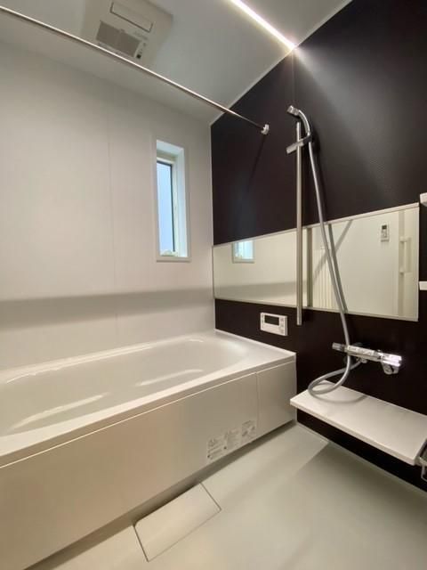 イリザスィヨン本鵠沼　Ｂ棟 風呂画像