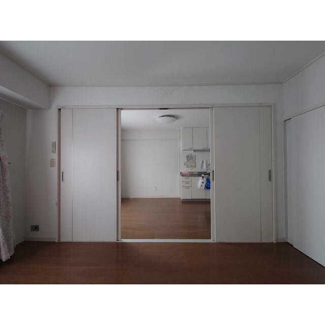 藤沢共同ビル ベッドルーム