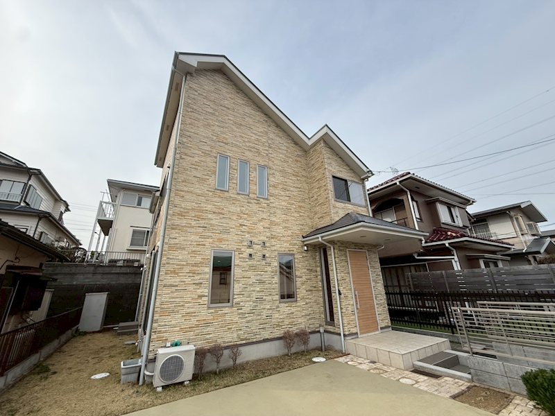 緑園都市貸家 外観