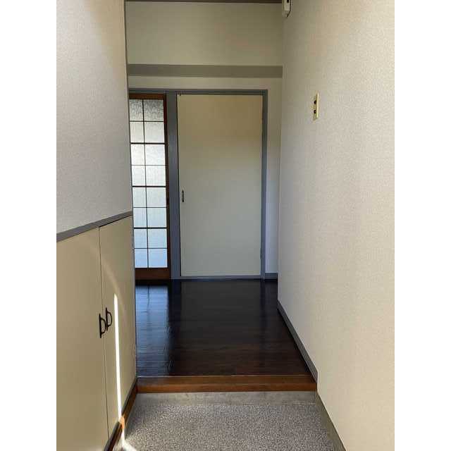 コートパル戸塚 玄関