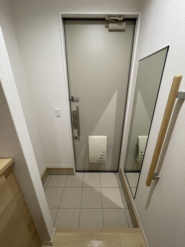 ヌーンリバー　Ⅲ 玄関