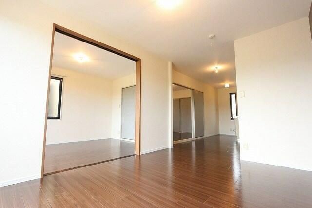 ルミエール蛍田Ｂ リビング