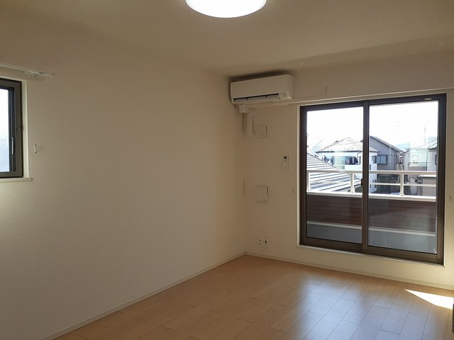 エレガント・パレスⅢ リビング