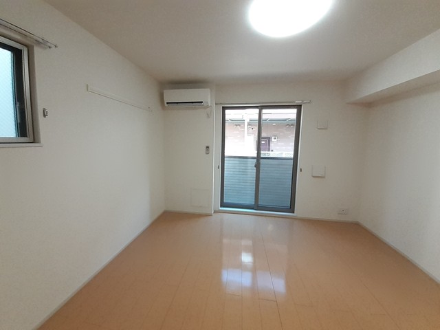 リバージュ厚木Ⅲ リビング