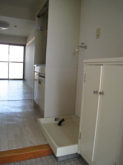 ガーデンパレス湘南台 玄関