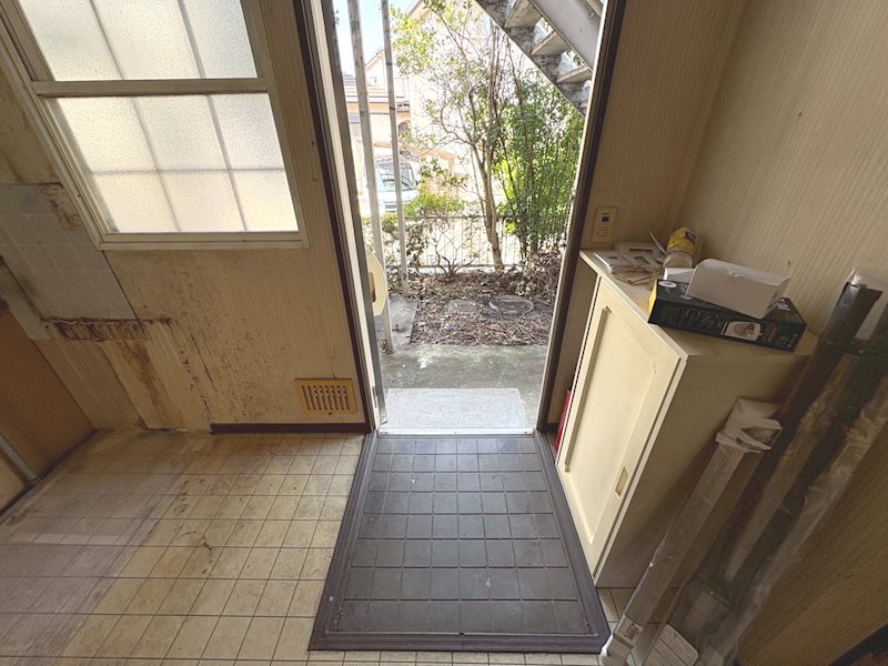 サニーハイツ 玄関