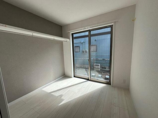 ひなたと春風のラテ ベッドルーム