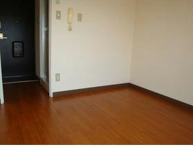 伊勢原エレガンス リビング