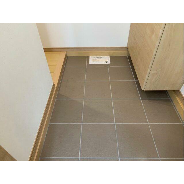 Ｒｕｈｅ東逗子 玄関