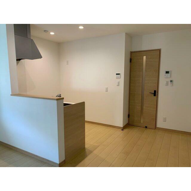 Ｒｕｈｅ東逗子 リビング