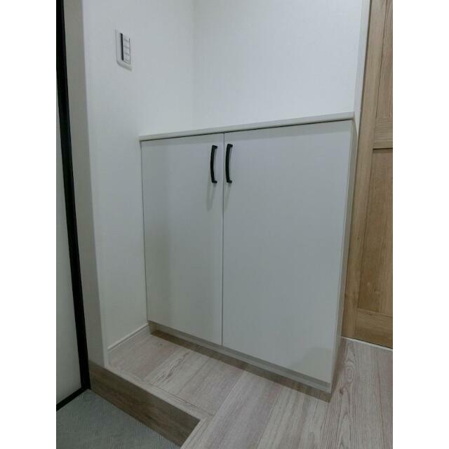 ハーミットクラブハウス大船ⅣＡ棟 玄関