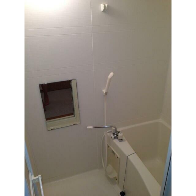 アンプルール　クラージュ　逗子Ａ 風呂画像