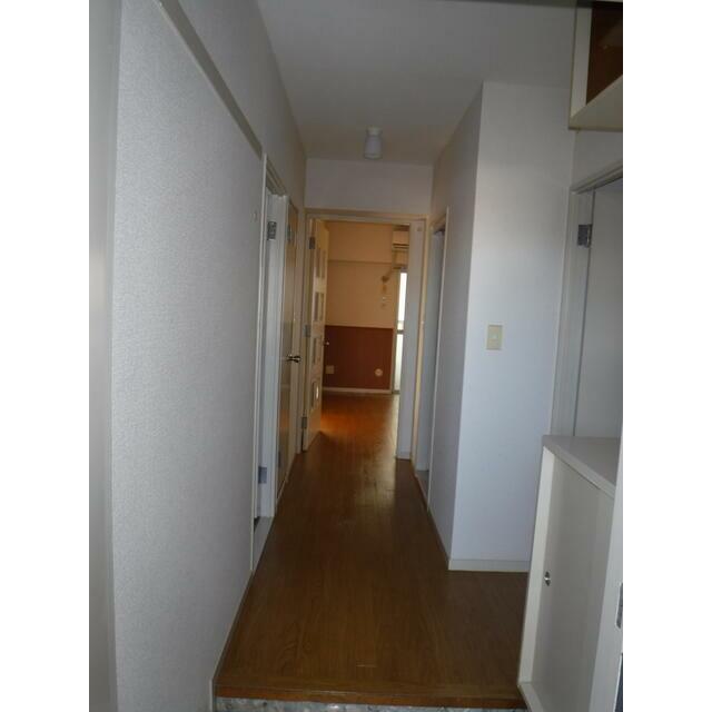 ソレイユ長後 玄関