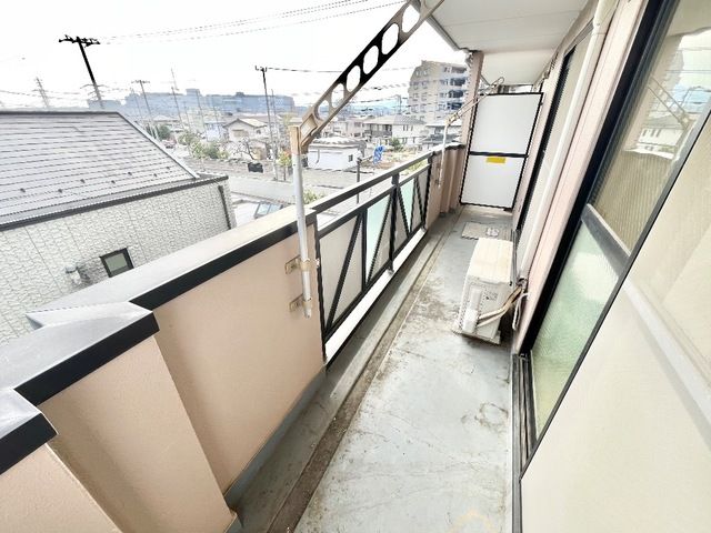 ピュア海老名 ベランダ