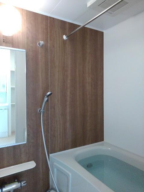 ＳＨ．ハイビレッヂ 風呂画像