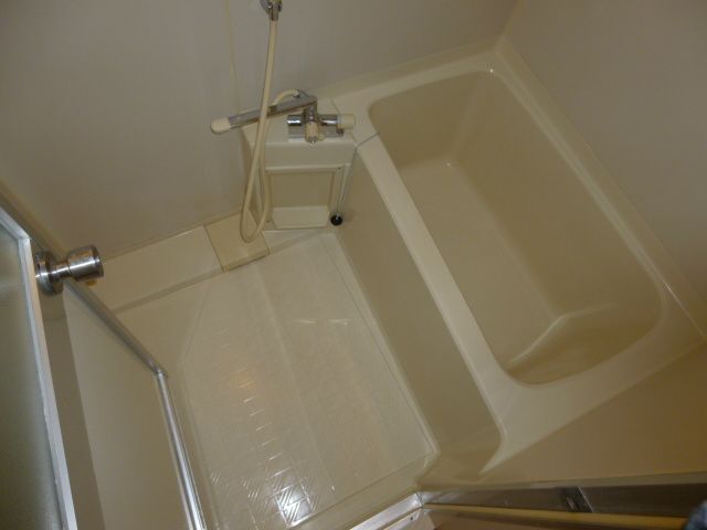 ローゼンHK 風呂画像