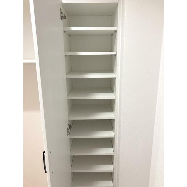 ハーミットクラブハウスＣｈｅｒｒｙ 玄関