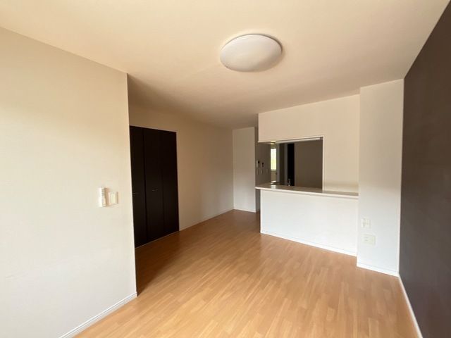 サン　フォレスタ　Ａ リビング