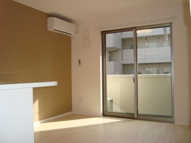 アランテ リビング