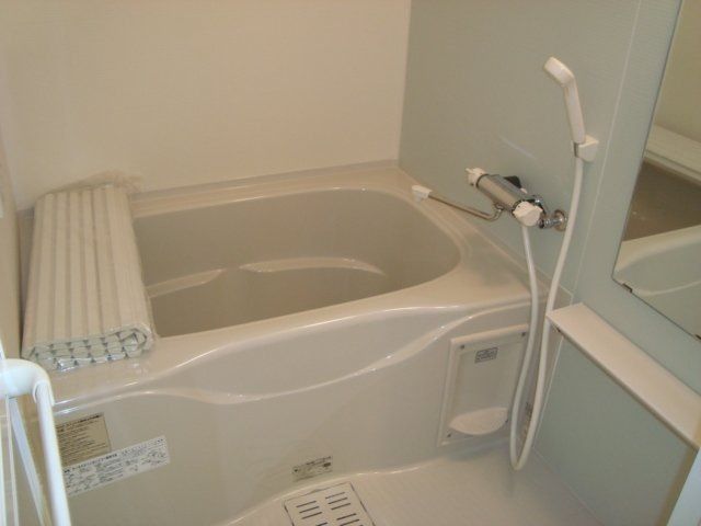 コモド　レジデンス 風呂画像