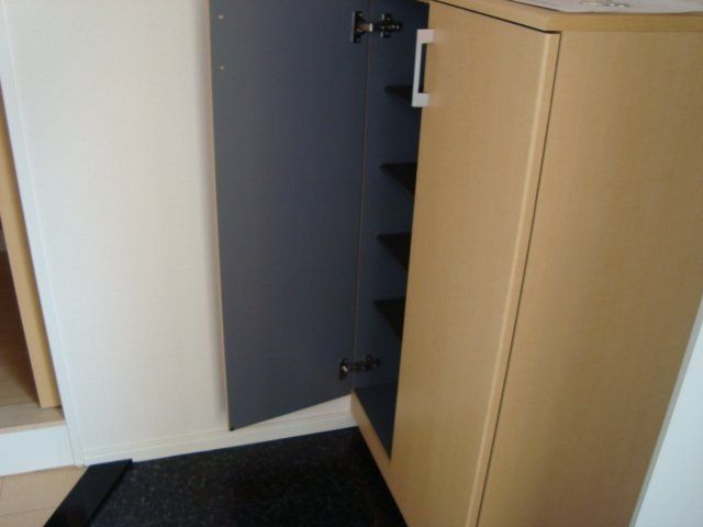 ティアラ・ビバ 玄関