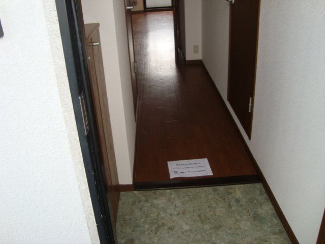 グランティグレ 玄関