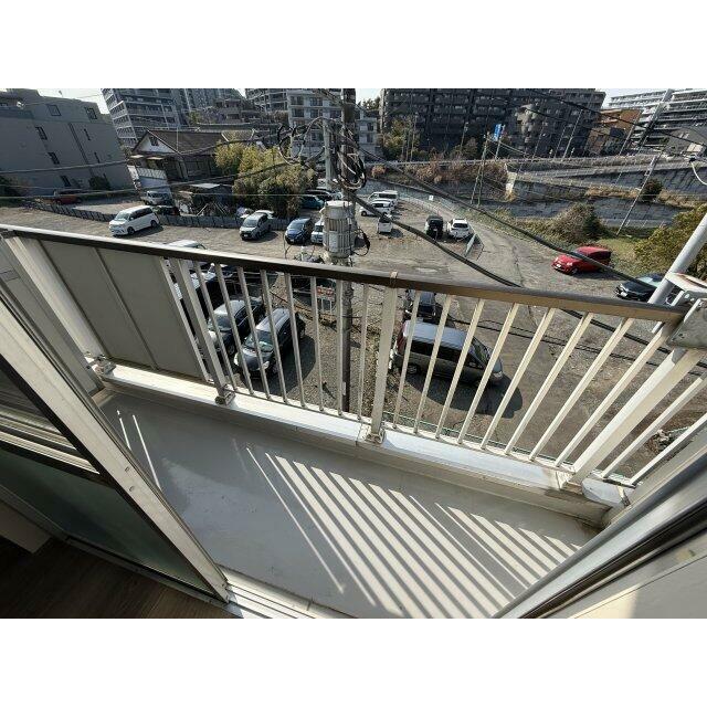 ハイツまいおか ベランダ