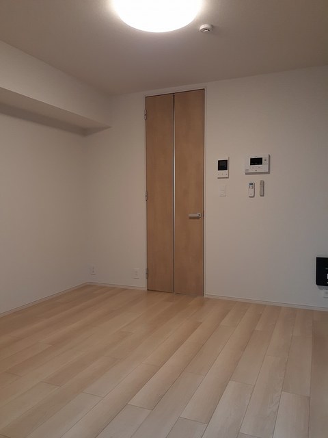 スリール・ダーンジュ その他1