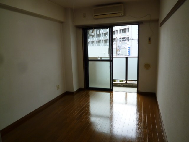 ハイツ井上Ⅱ リビング