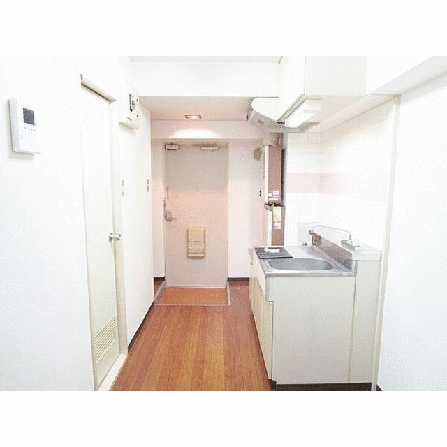 アルビオンシティ厚木 玄関