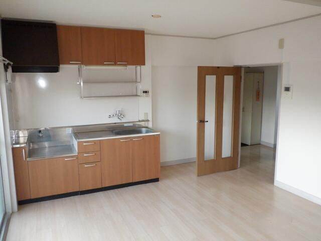 マンション赤関 キッチン