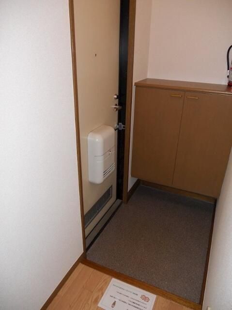 クレールシャトル 玄関