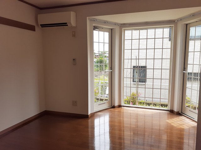 コーポ中谷戸Ⅴ リビング