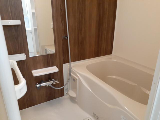 ココ・アンシー 風呂画像