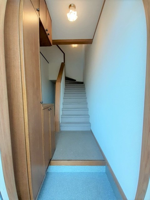 キャトルエンジェルＢ 玄関