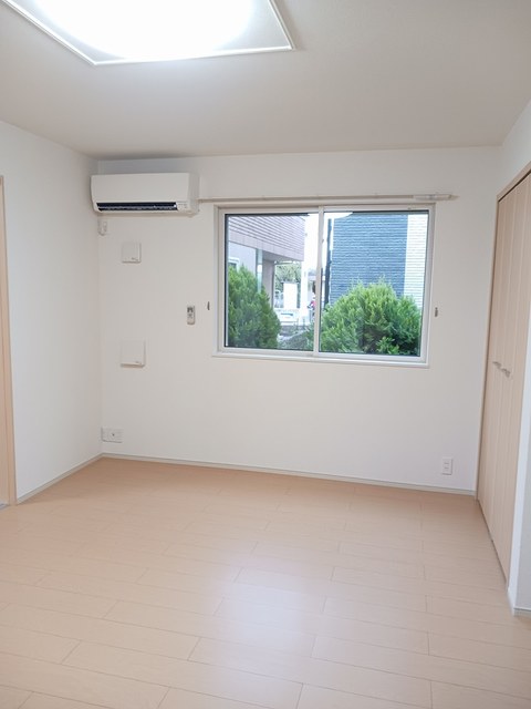 イリーデ　２ リビング