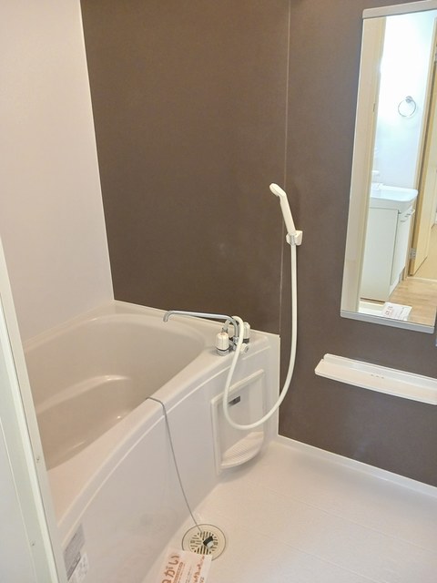 イリーデ　２ 風呂画像