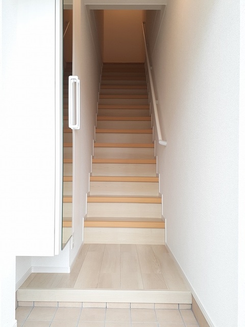 グローリア 玄関