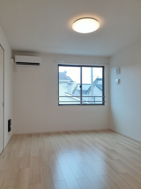 グローリア リビング