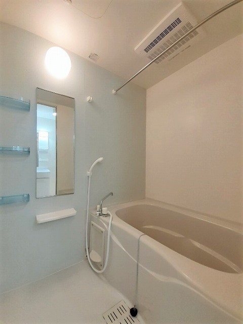 グリシーヌ・フルールＡ 風呂画像