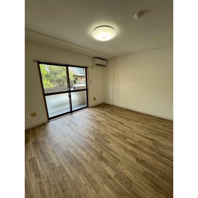 ぱる湘南台 リビング