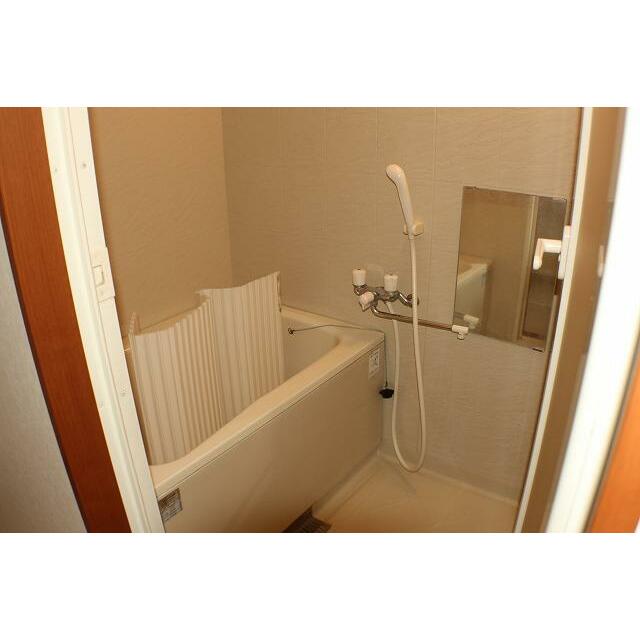 アンソレイエ泉 風呂画像